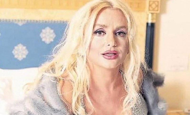 Banu Alkan'dan şaşırtan açıklama: Evleniyorum! A24