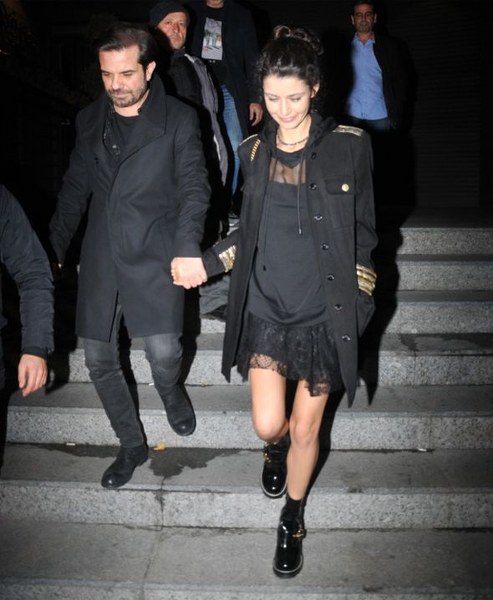 Beren Saat'in şaşırtan değişimi! A24