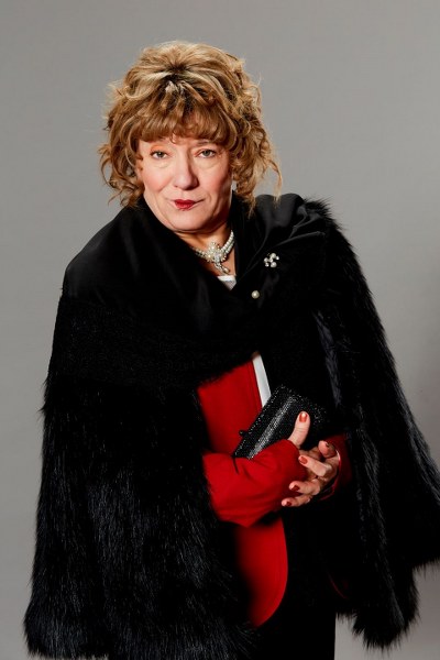 Jet Sosyete oyuncu kadrosu - Jet Sosyete'de kim kimdir? A24