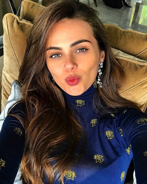 İşte dünyanın en zengün sosyal medya fenomeni Xenia Deli, A24