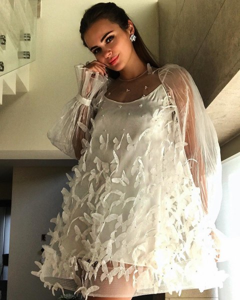 İşte dünyanın en zengün sosyal medya fenomeni Xenia Deli, A24