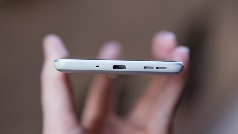 Akıllı telefonunu değiştirmek isteyenler için... (Piyasadaki en akıllı ve en ucuz cep telefonu modelleri) A24