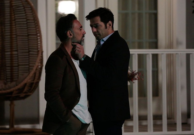 Ufak Tefek Cinayetler dizinde gecenin lafı... A24