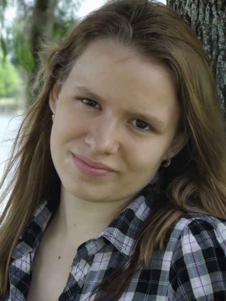 19 Yaşındaki Angelina Holloway'in tüm sevenlerini kahreden kazası A24