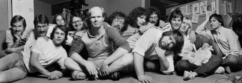 Apple'ı Apple yapan adam Steve Jobs 63 yaşında! İşte geçmişten bu güne Steve Jobs A24