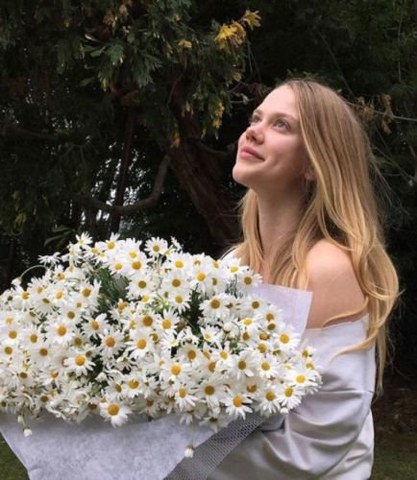 Güzel oyuncu kariyerini noktaladı: Artık beni çekmenize gerek yok! A24