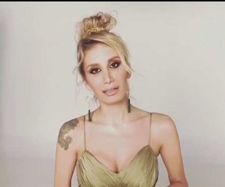 Seren Serengil, İrem Dericiye fena yüklendi! A24