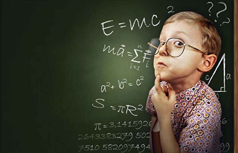 Zeki insanların en belirgin 6 özelliği A24