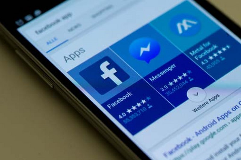 Facebook 'sağlığa zararlıdır' uyarısı taşıyacak A24
