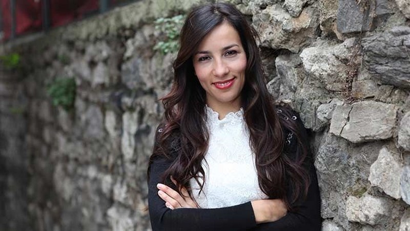 Avlu dizisinin oyuncu kadrosunda kimler var? A24