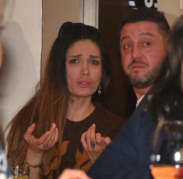 Mutlu çift Fulya Sever ve Nihat Kahveci'nin fotoğraflanma paniği (Fulya Sever kimdir?) A24