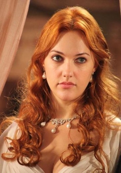 Reklam yüzü olan Meryem Uzerli'nin ücreti dudak uçuklattı A24
