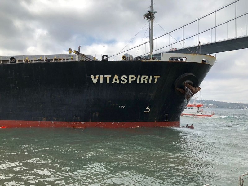 Hekimbaşı Salih Efendi Yalısı'na çarpan geminin mürettebatı kazayı anlattı A24