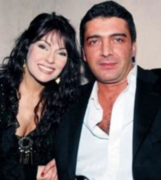 Ve Gülben Ergen bombayı patlattı! Aşkını itiraf etti A24