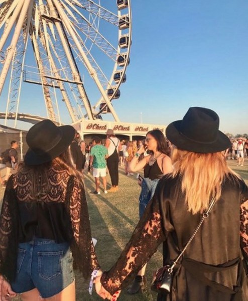 Hadise'den Coachella pozları olay oldu A24