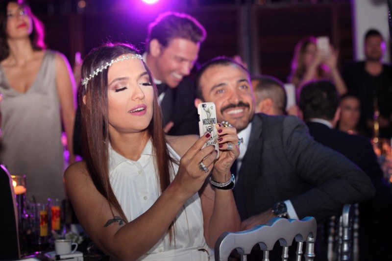 Demet'ten genç kızlara erkeği evlenmeye ikna etme taktikleri A24