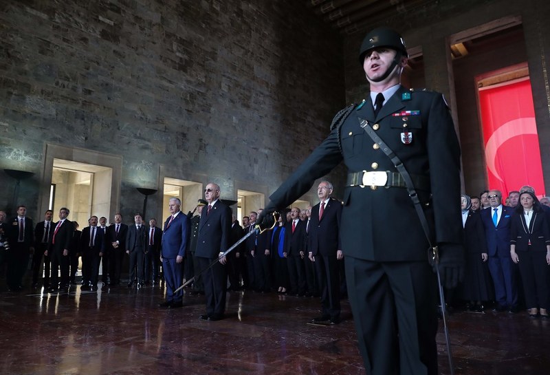 Başkent'te resmi törenler Anıtkabir'de başladı A24
