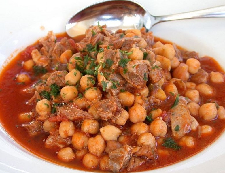 Osmanlı mutfağında iftar menüleri (Osmanlıda pişen en özel 101 yemek) A24