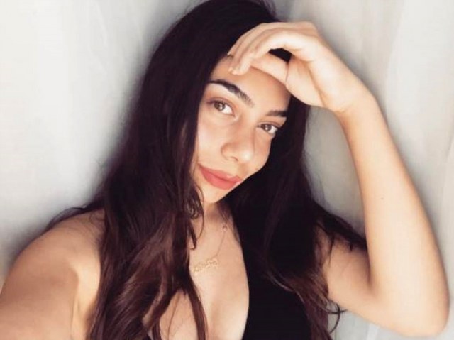 'Alemin Kralı' dizisinin Oben'i yeni haliyle göz kamaştırıyor A24