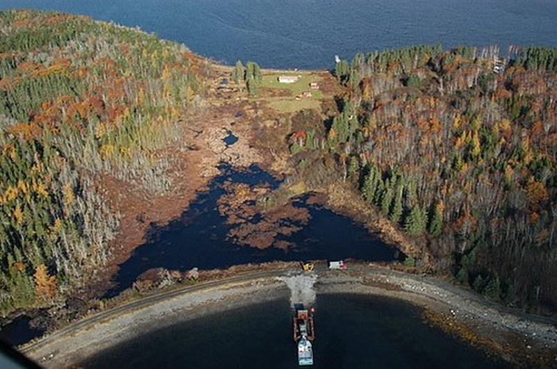 221 Yıldır Kazılmasına Rağmen Dibine Ulaşılamayan Çukur: Tuhaflıklarla Dolu Oak Adası A24