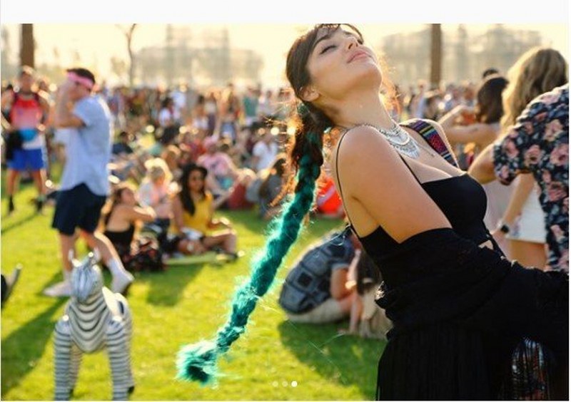 Hande Erçel'den evlilik sinyali A24