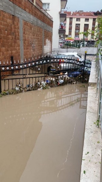 Ankara yeniden yağmur sularına teslim oldu A24