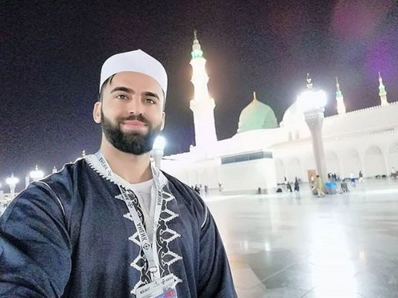 Kaşları ile gündeme gelen dünyanın en fit hafızı Mustafa Özyılmaz A24