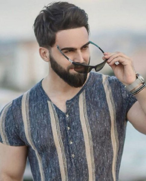 Kaşları ile gündeme gelen dünyanın en fit hafızı Mustafa Özyılmaz A24