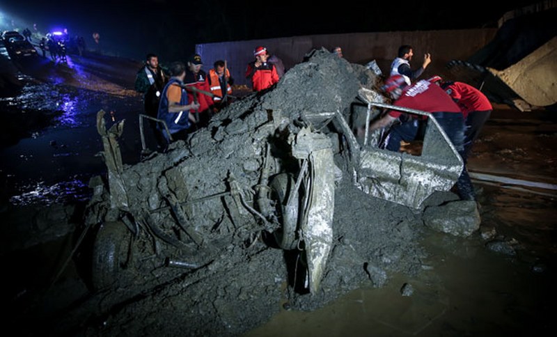 Bursa'da sağanak yağış sonrası sular çekilince orta bu acı manzaralar çıktı! A24