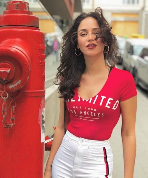 Survivor tarihinin en başarılı ve aynı zamanda en güzel kadını kim oldu? A24