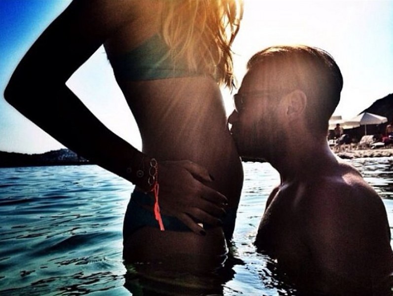 Şaşırtan ayrılık Ozan Doğulu ve Ece Doğulu tek celsede boşandı! (Ece Doğulu Kimdir?) A24