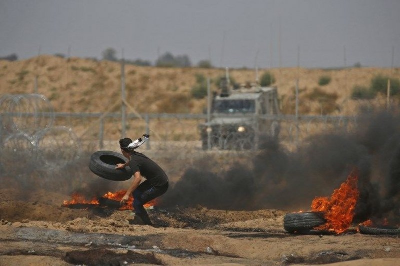 Gaz bombası Filistinli göstericiyi ağzından yaraladı A24