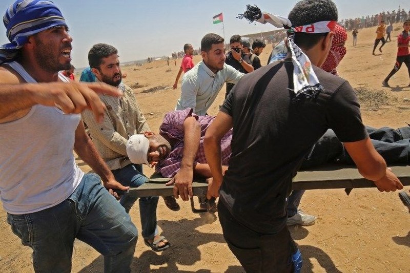 Gaz bombası Filistinli göstericiyi ağzından yaraladı A24