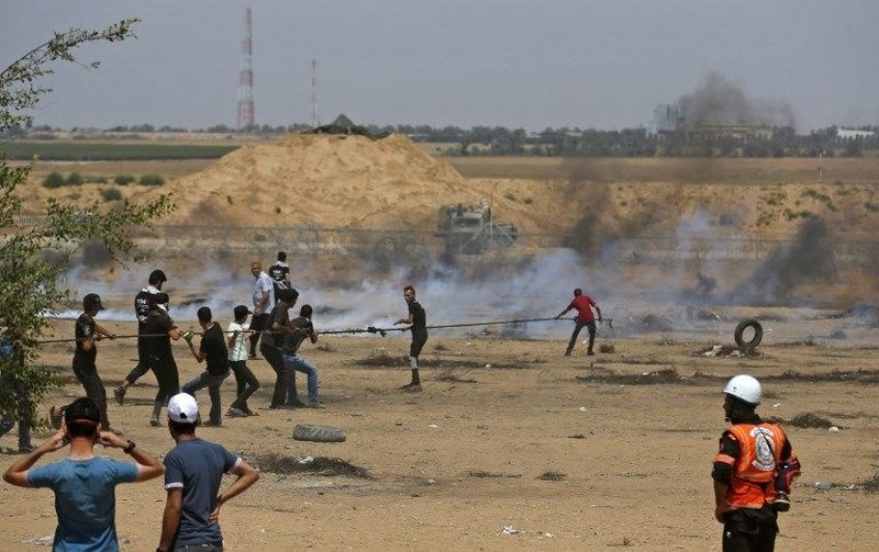 Gaz bombası Filistinli göstericiyi ağzından yaraladı A24