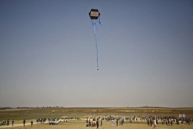 Gaz bombası Filistinli göstericiyi ağzından yaraladı A24