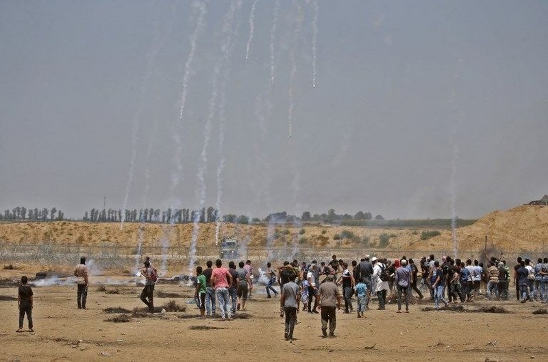 Gaz bombası Filistinli göstericiyi ağzından yaraladı A24
