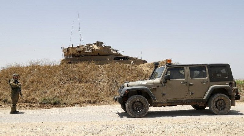 Gaz bombası Filistinli göstericiyi ağzından yaraladı A24