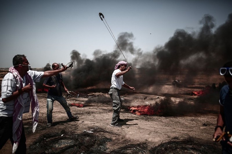 Gaz bombası Filistinli göstericiyi ağzından yaraladı A24