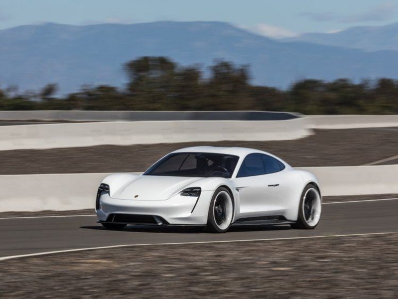 Porsche Türkçe isimli otomobilini duyurdu (Tesla'ya rakip olacak) A24