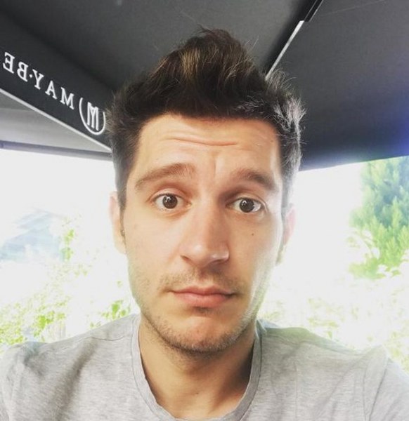 Acun Ilıcalı'nın ilkokul fotoğrafı ortaya çıktı! A24