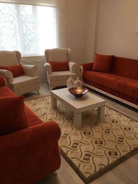 Esra Erol dar gelirli aileye yeni ev yaptırdı A24