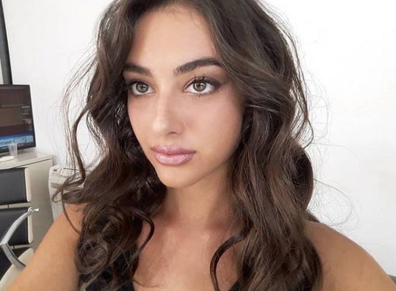 Survivor'da bir aşk daha: Hilmi Cem İntepe, Rodanthi Kaparou ile aşk mı yaşıyor? A24