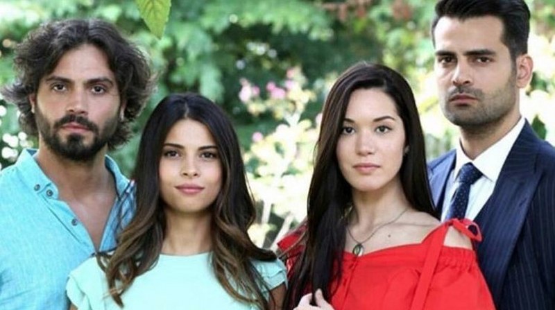 Star TV'nin efsane dizisinde başroller diziyi bıraktı! Final mi geliyor? A24