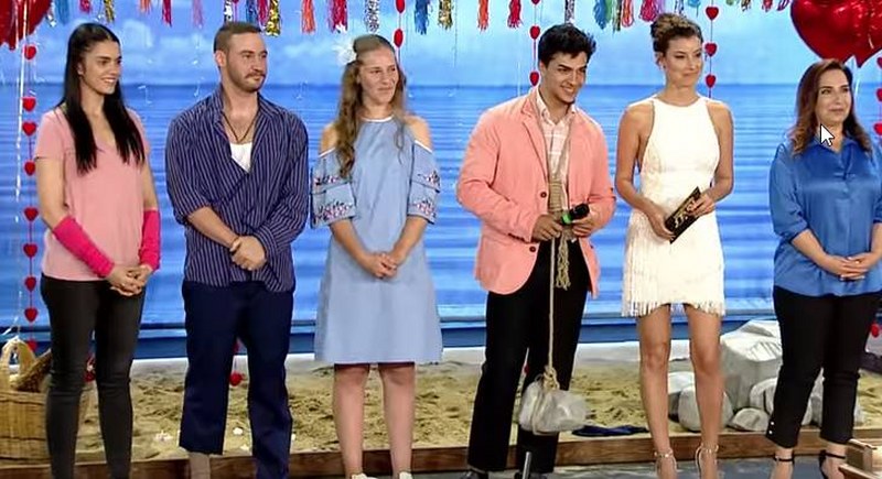 Star TV tatil dinlemedi onu da yayından kaldırdı şok! A24