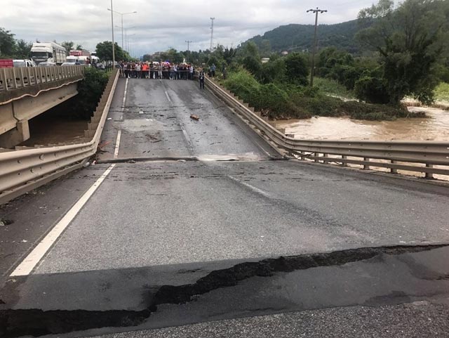Ordu'daki sel felaketinden korkunç manzaralar A24