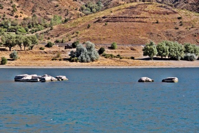Elazığ'da batık şehir çıktı A24