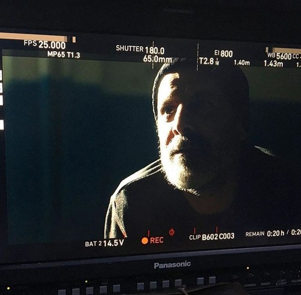 Cem Yılmaz'dan Karakomik Filmler paylaşımı (Ünlülerin set halleri) A24