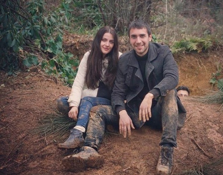 Cem Yılmaz'dan Karakomik Filmler paylaşımı (Ünlülerin set halleri) A24