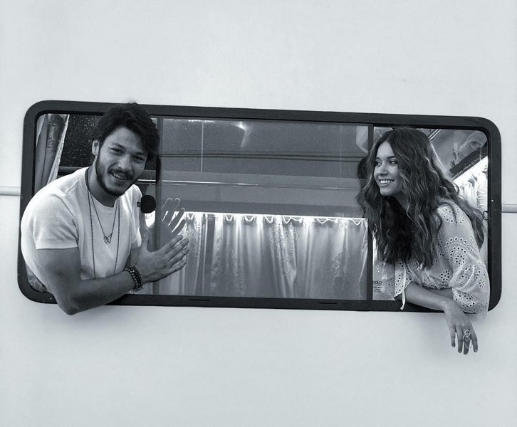 Cem Yılmaz'dan Karakomik Filmler paylaşımı (Ünlülerin set halleri) A24