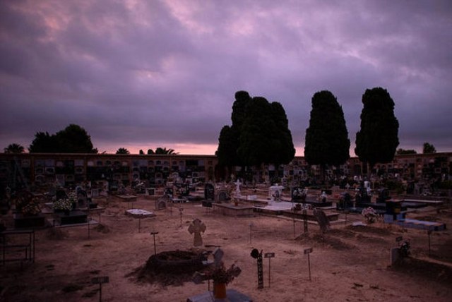 İspanya'da eski diktatör Francisco Franco'nun idam ettiği 100 kişinin mezarı bulundu A24